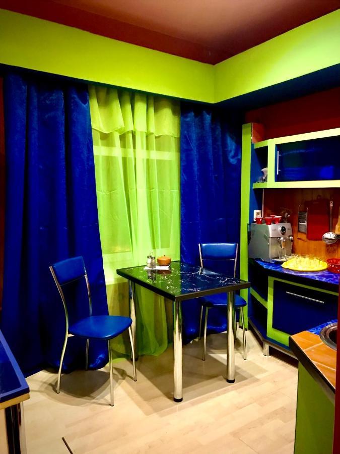 One-Bedroom Apartment On Gagarina Harkov Kültér fotó
