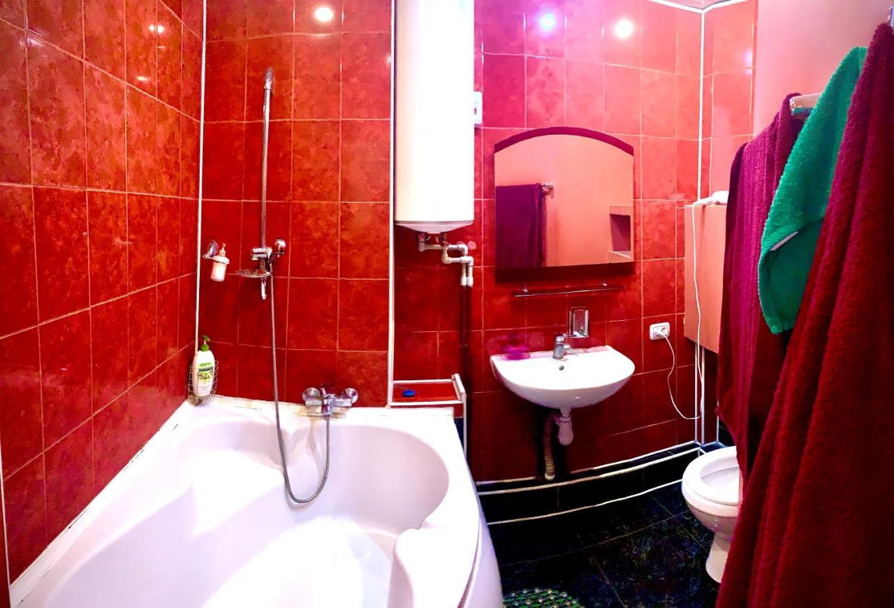 One-Bedroom Apartment On Gagarina Harkov Kültér fotó